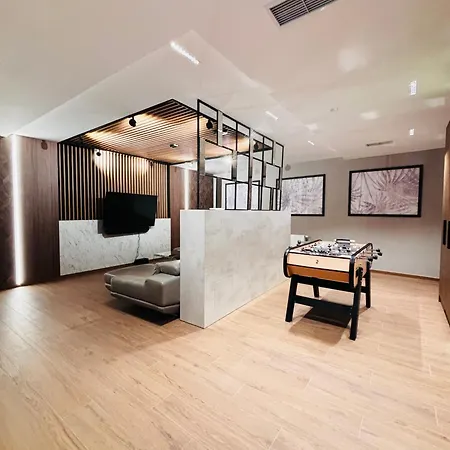 Apartment P R A T U M Pink&blue - 22 Elegance Z Widokiem Na Jezioro Mikolajki (Mragowo)