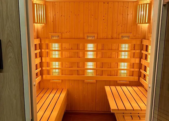 P R A T U M Pink&blue Elegance Z Widokiem Na Jezioro