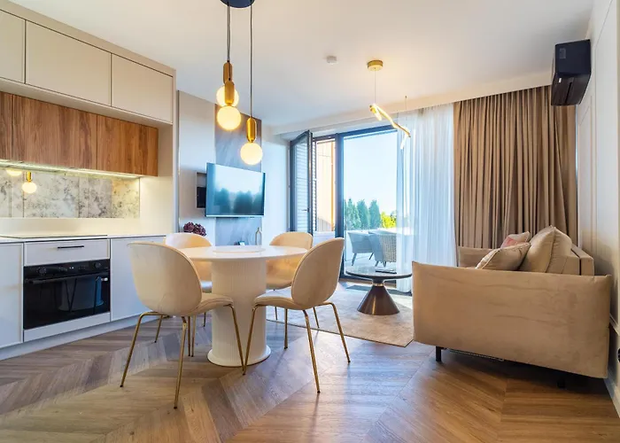 P R A T U M Pink&blue Elegance Z Widokiem Na Jezioro Apartment *